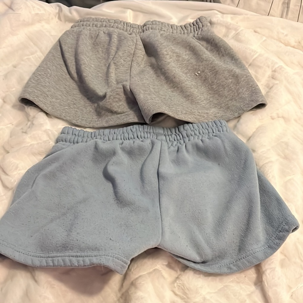 Barely worn - Picture 2 of 2